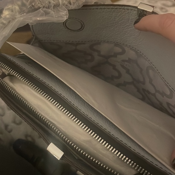 orYANY Pebble Leather Novelty Crossbody - Picture 4 of 4